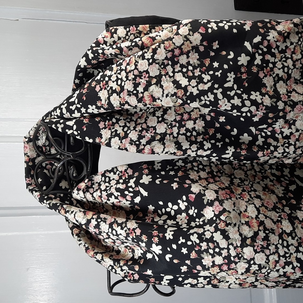 Scarf Black Pretty Pink Floral Pattern Satin Front Brushed Soft Polyester Back